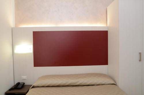 Hotel Lido Mazzini Лоано Екстер'єр фото