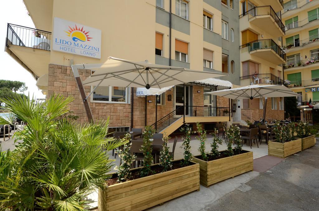 Hotel Lido Mazzini Лоано Екстер'єр фото